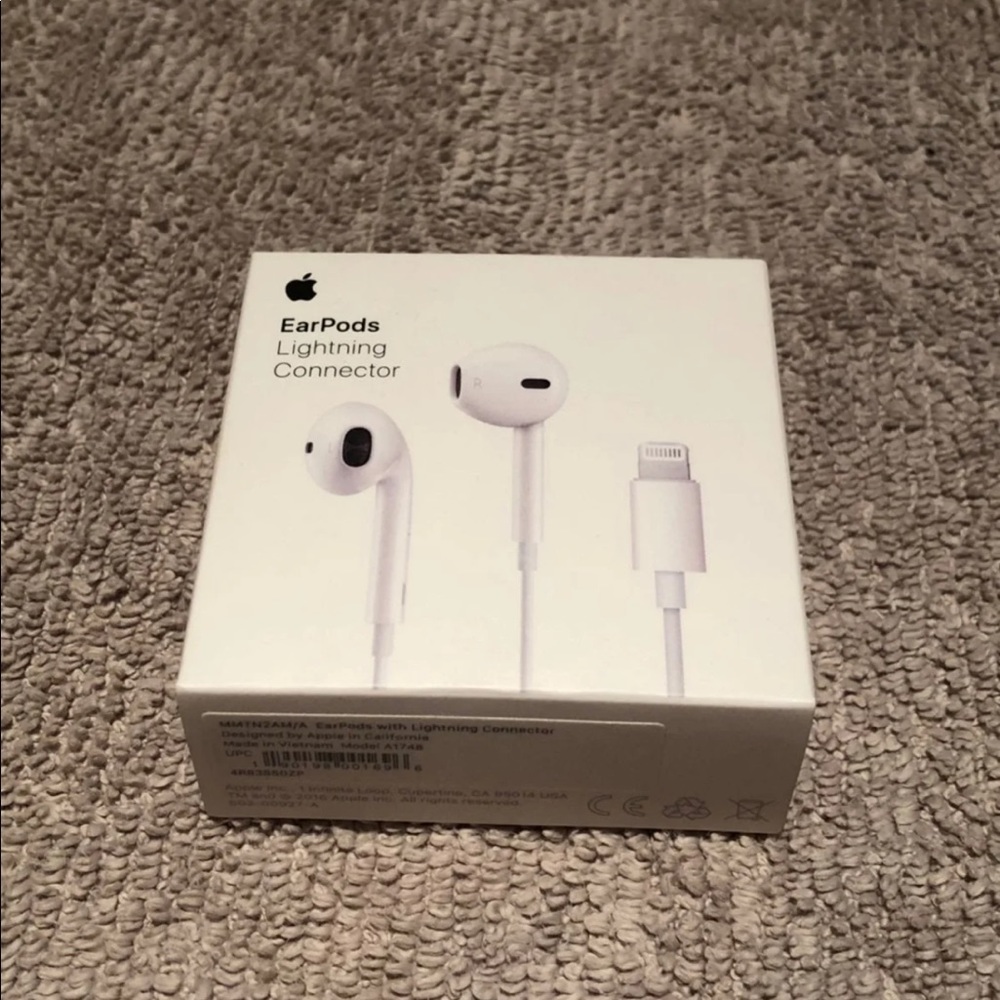 Apple Earbuds